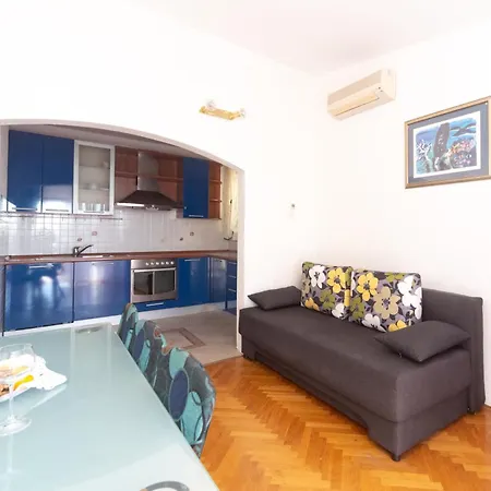 Tomislav Apartamento *